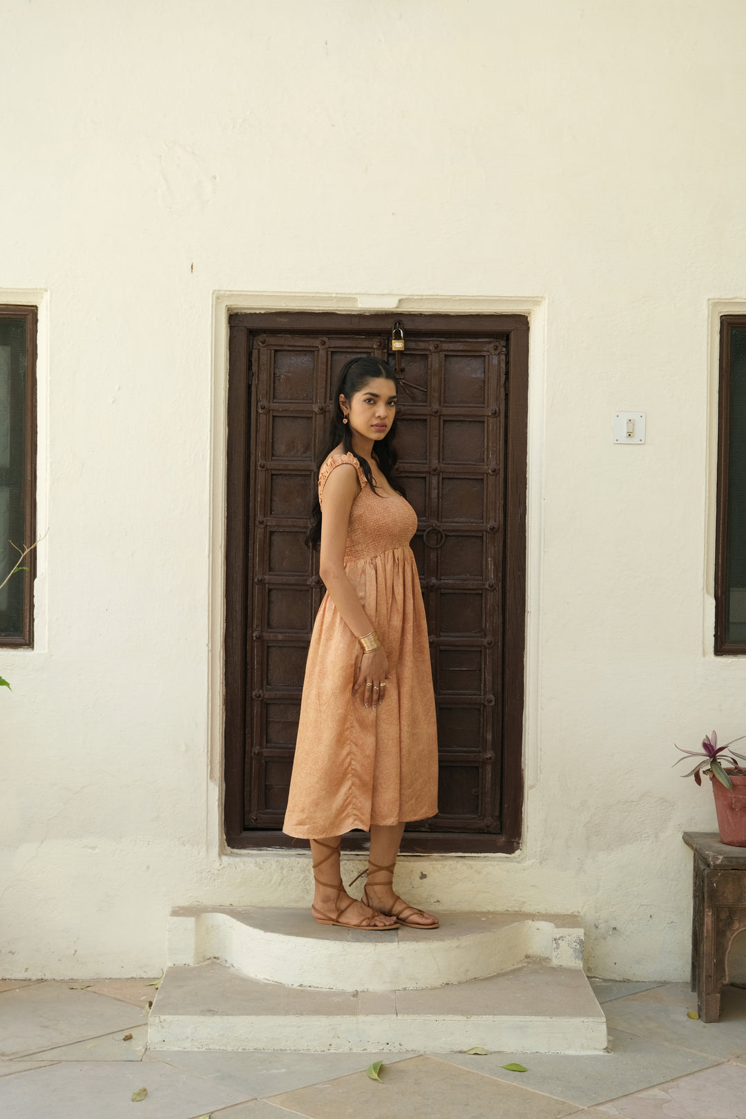 Saira Midi