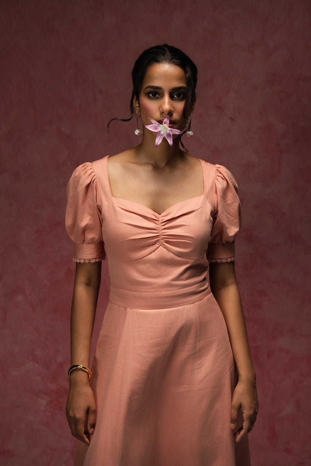 Gul midi a peach puffed sleeves midi dress