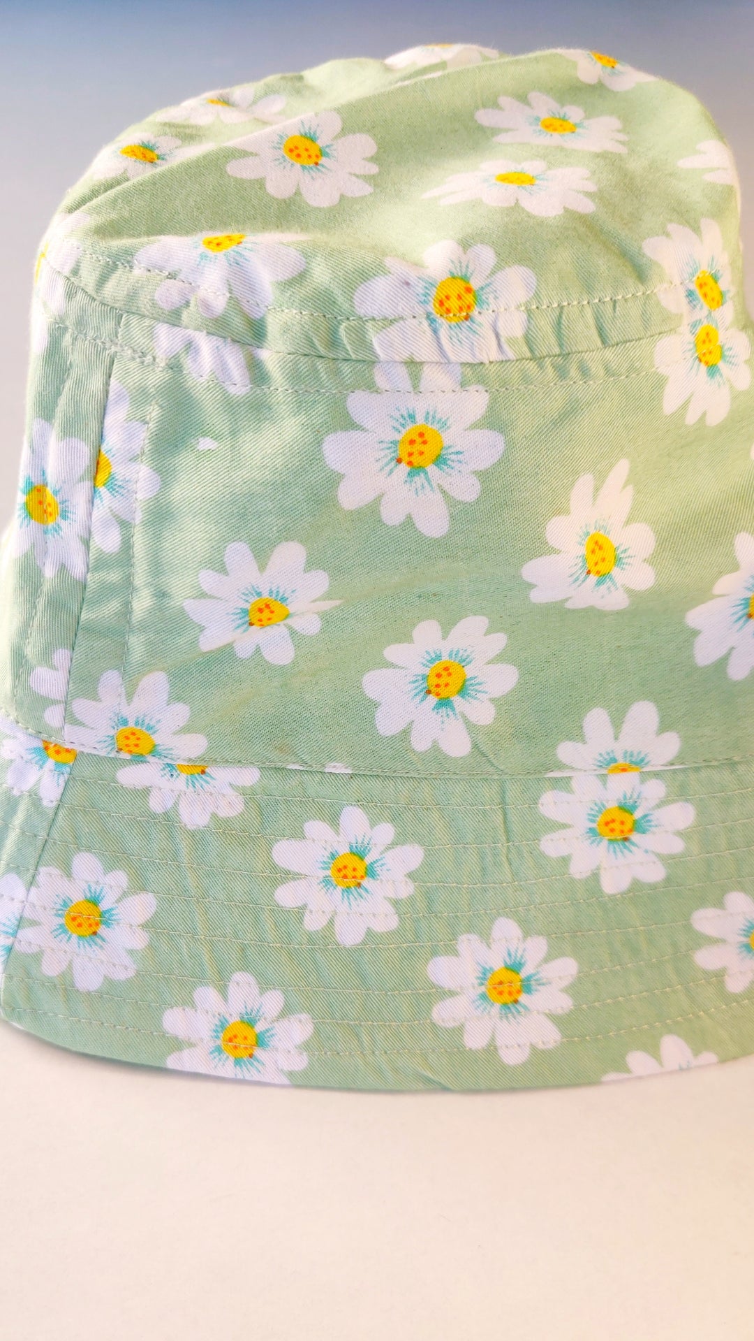 Flora Bucket Hat (Unisex)